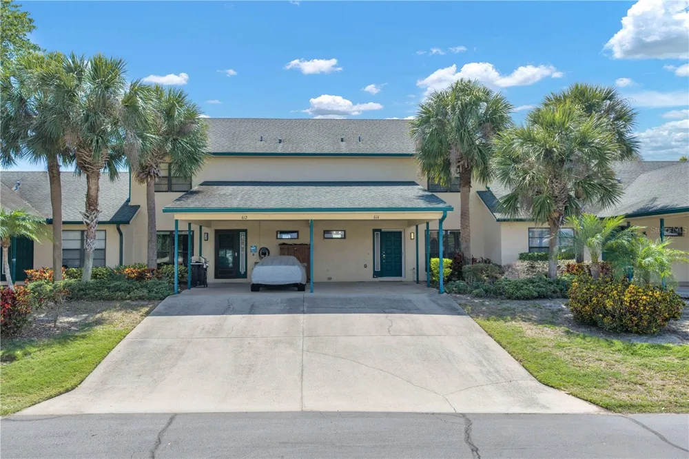 614 YARDARM DRIVE #7 Apollo Beach, FL 33572