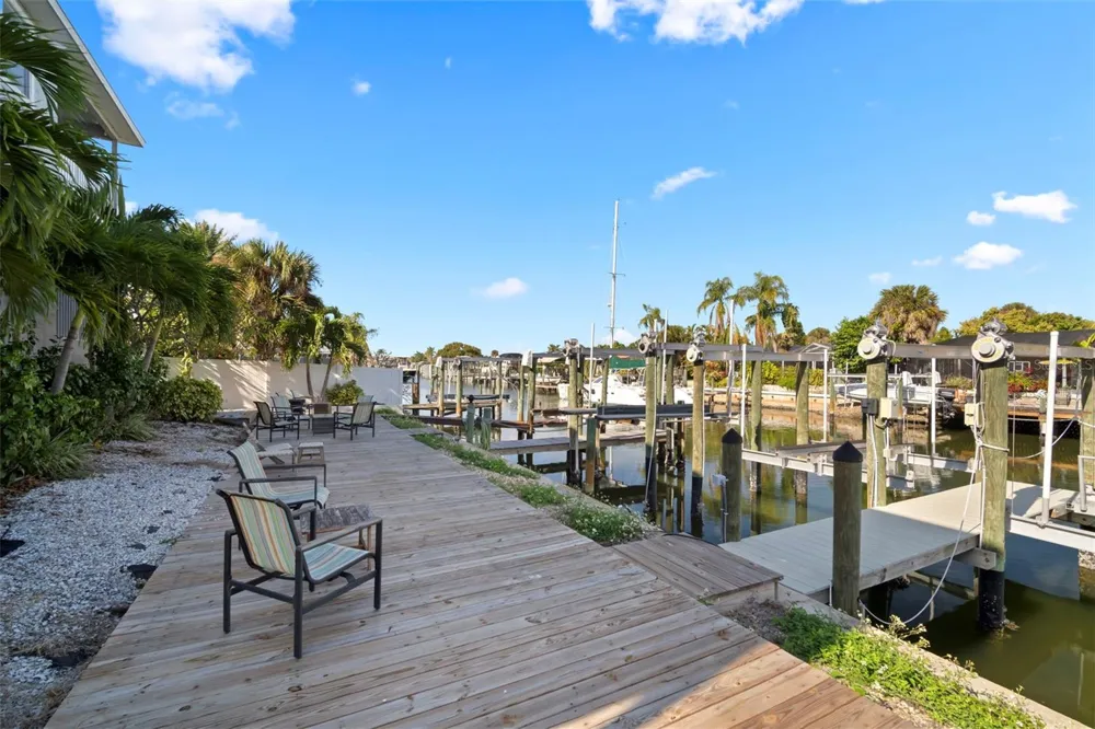 1013 APOLLO BEACH BOULEVARD #203 Apollo Beach, FL 33572