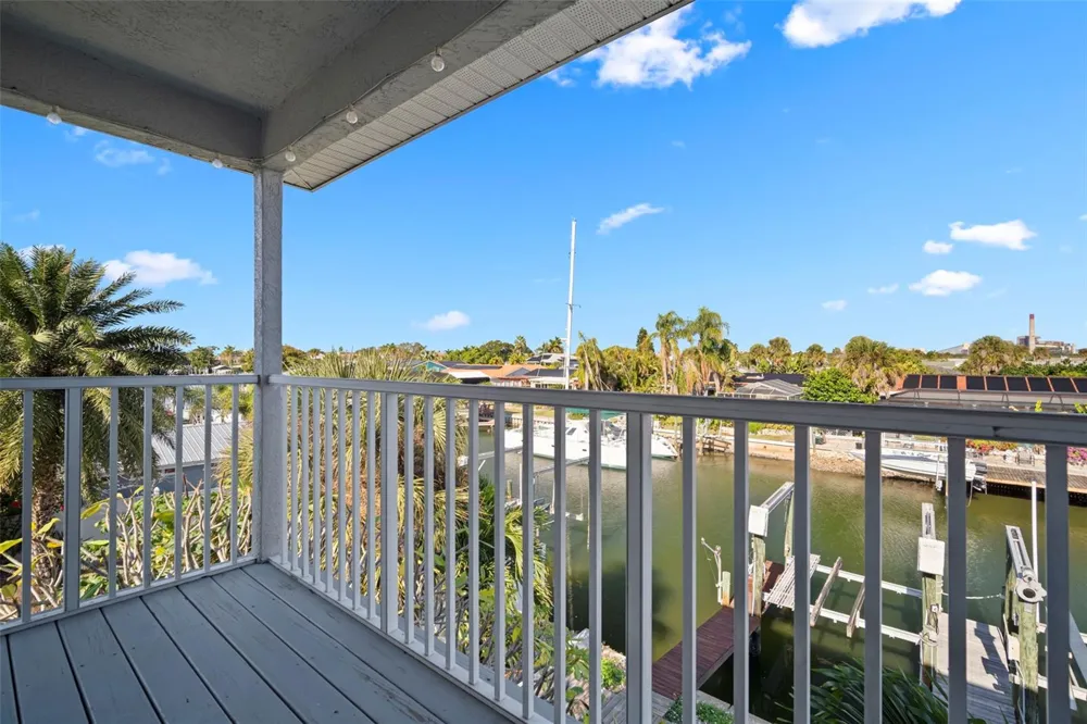 1013 APOLLO BEACH BOULEVARD #203 Apollo Beach, FL 33572