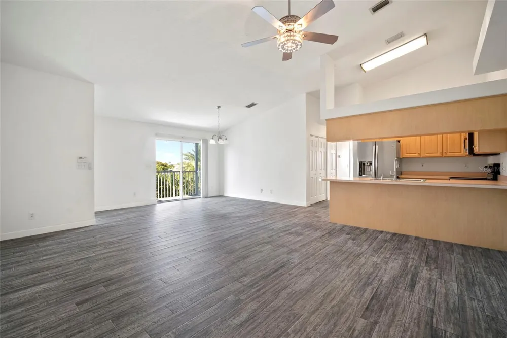 1013 APOLLO BEACH BOULEVARD #203 Apollo Beach, FL 33572