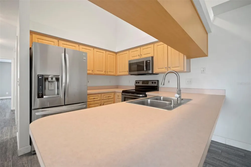 1013 APOLLO BEACH BOULEVARD #203 Apollo Beach, FL 33572