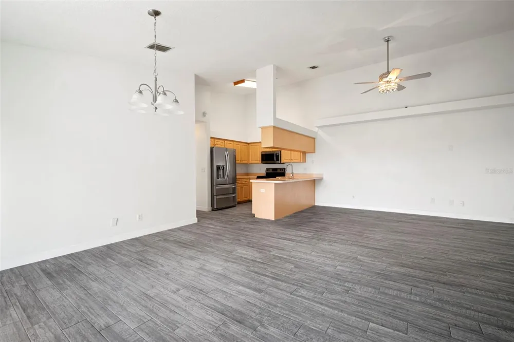 1013 APOLLO BEACH BOULEVARD #203 Apollo Beach, FL 33572