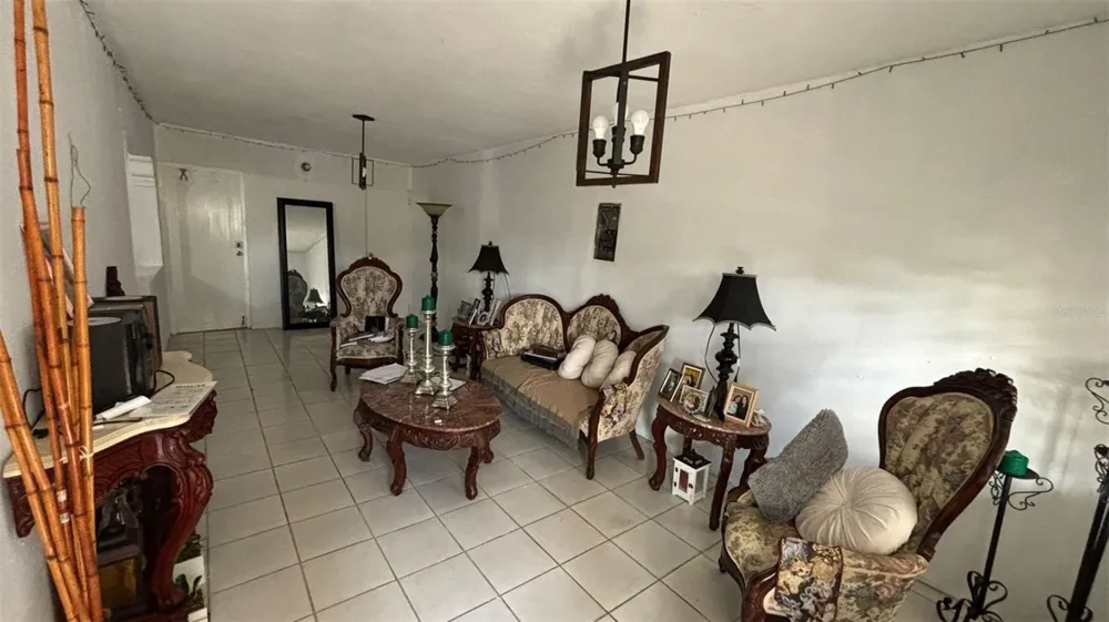 26 BO FACTOR 1 PARCELAS ANIMAS #399 CALLE 26 Arecibo, PR 00612