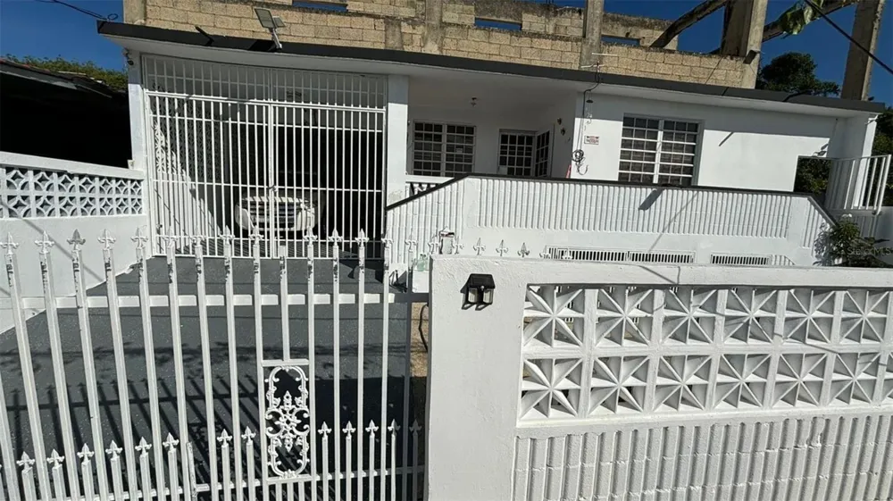 26 BO FACTOR 1 PARCELAS ANIMAS #399 CALLE 26 Arecibo, PR 00612