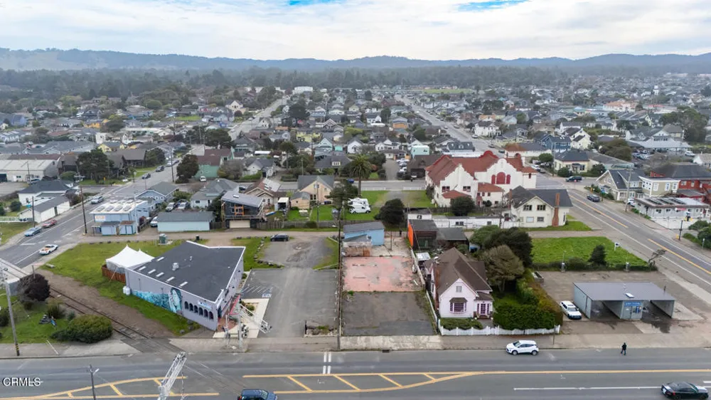 530 Main Street Fort Bragg, CA 95437