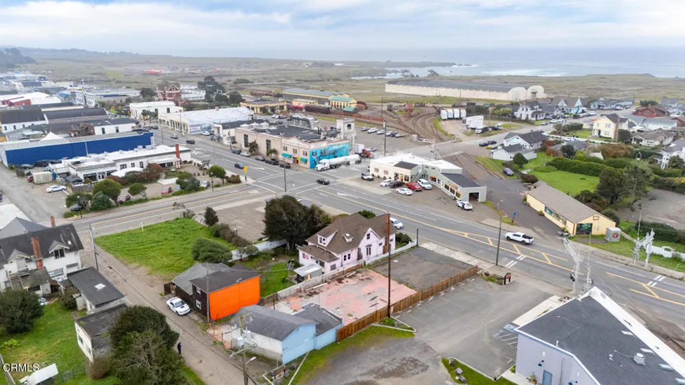 530 Main Street Fort Bragg, CA 95437