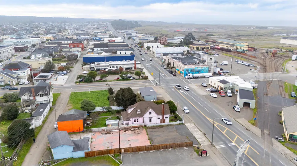 530 Main Street Fort Bragg, CA 95437