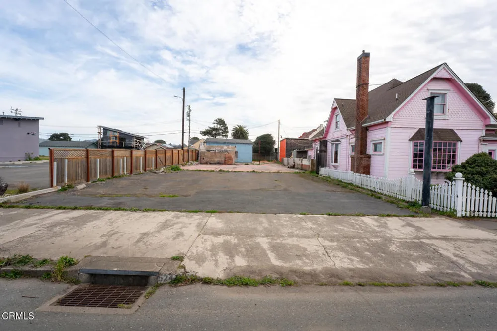 530 Main Street Fort Bragg, CA 95437