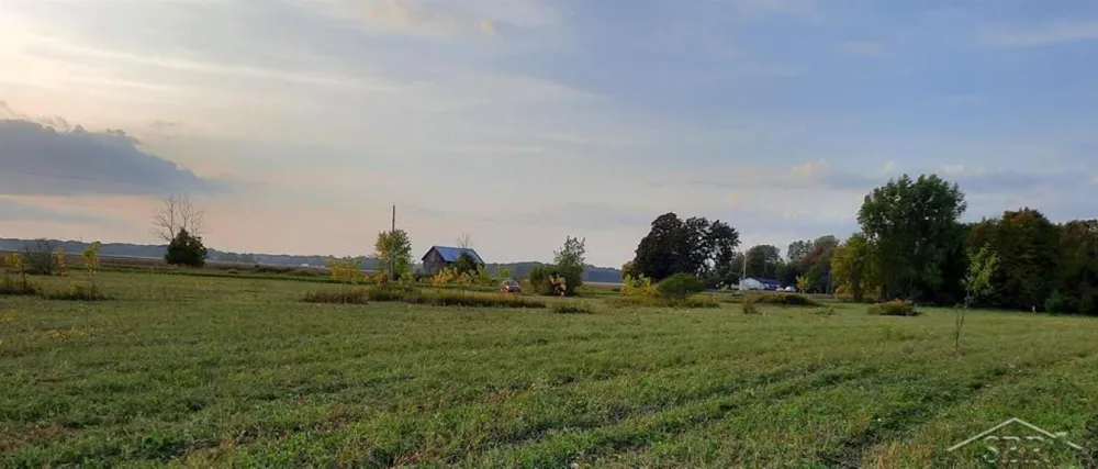 5120 Five Mile Road Hope Township, MI 48628