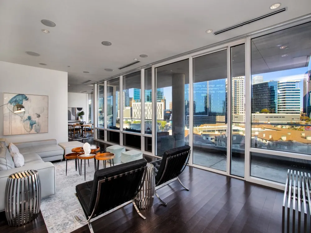 2408 Victory Park Lane #737