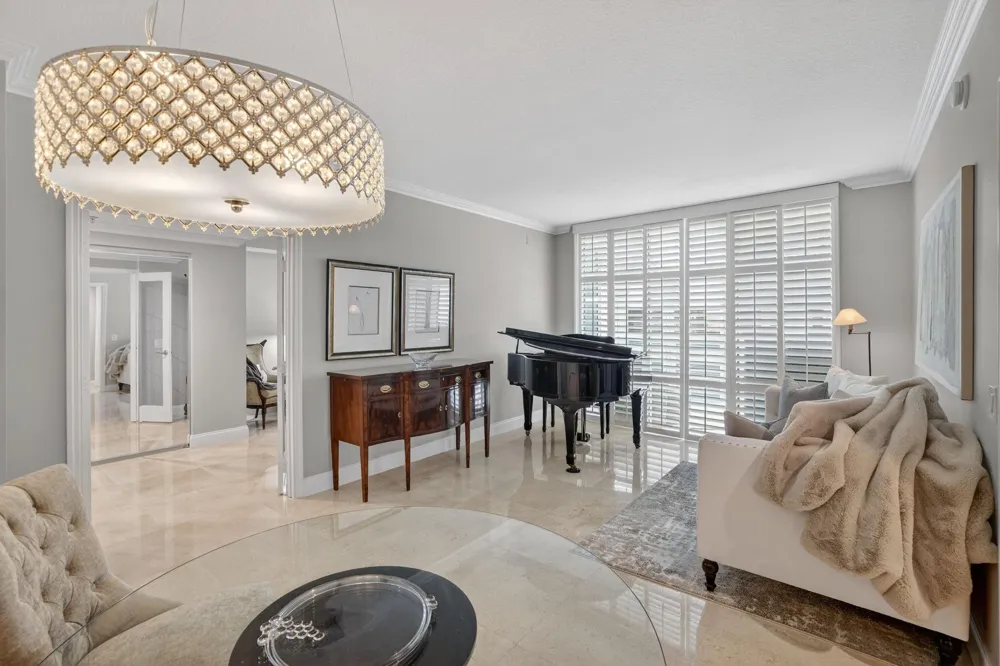 350 SE 2nd Street #640