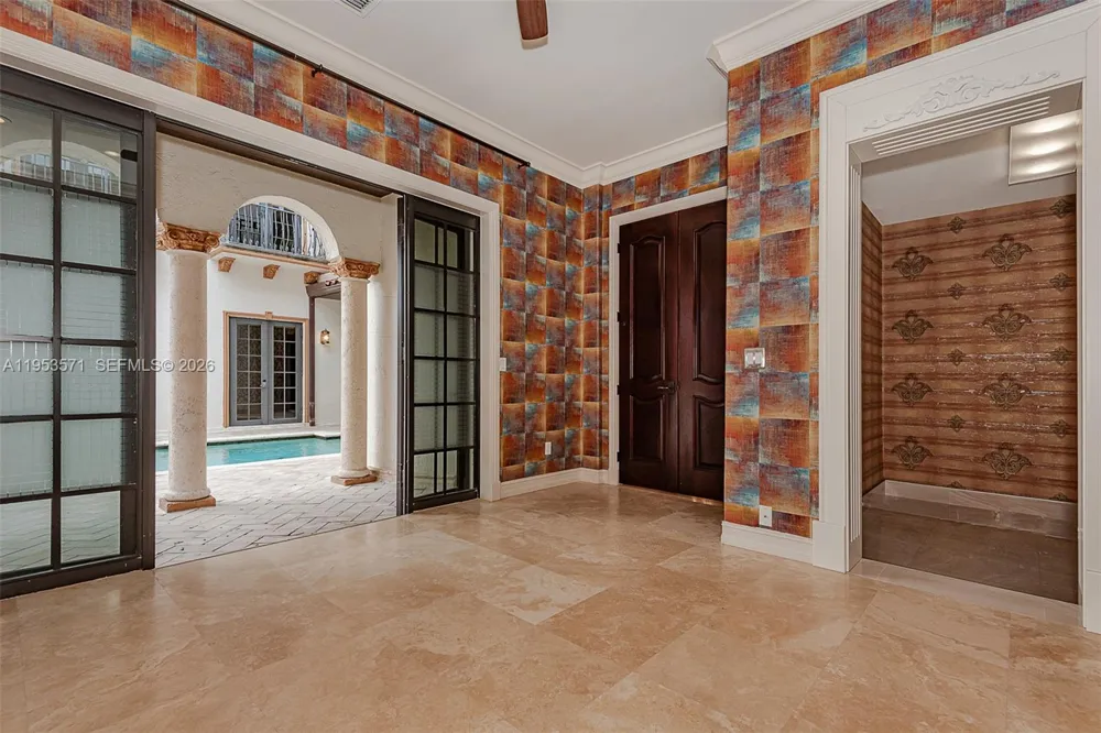 674 Ocean Blvd Golden Beach, FL 33160