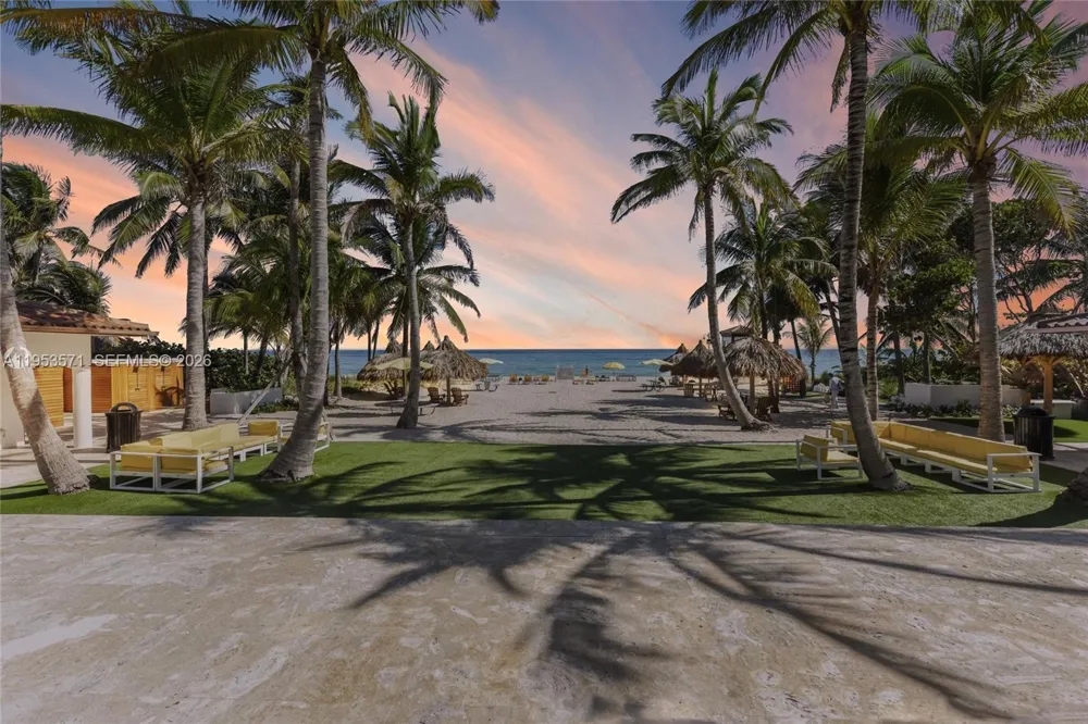 674 Ocean Blvd Golden Beach, FL 33160