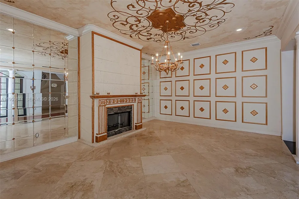 674 Ocean Blvd Golden Beach, FL 33160