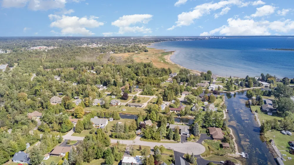 121 Channel Road 1 Alpena Township, MI 49707