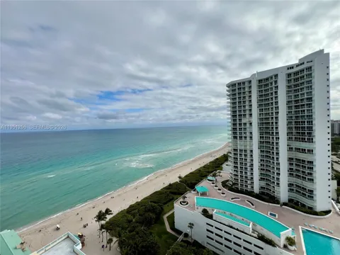 16699 Collins Ave #2109