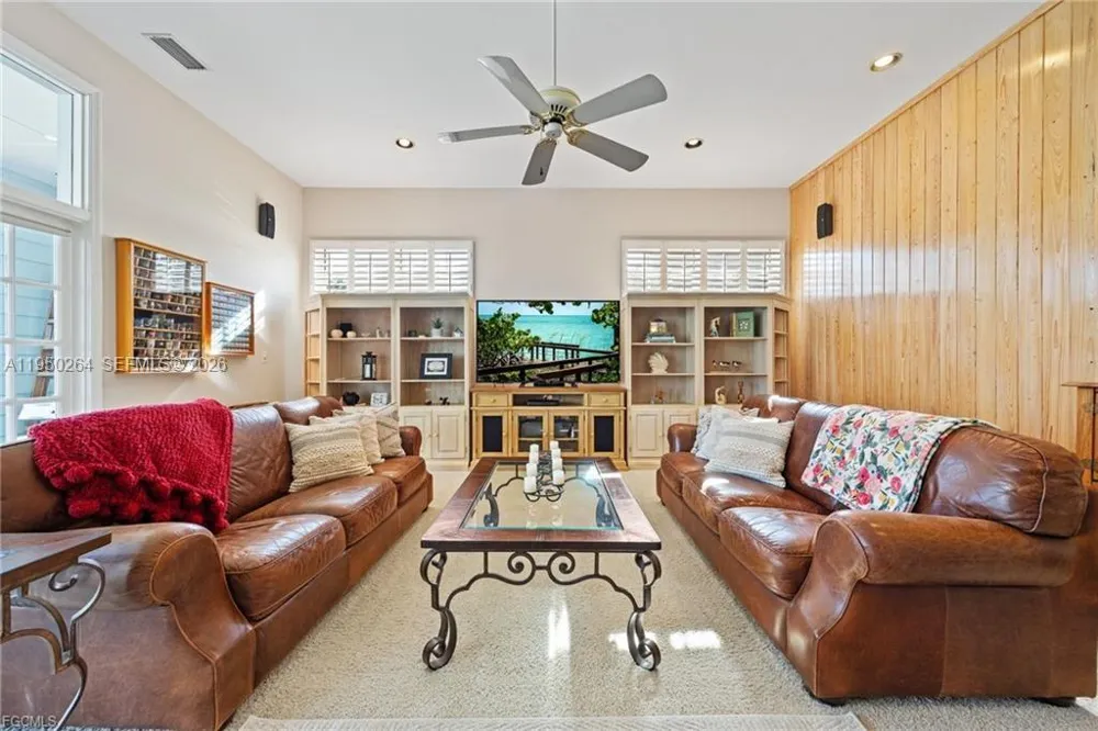 108 Ridgewood Ave Clewiston, FL 33440