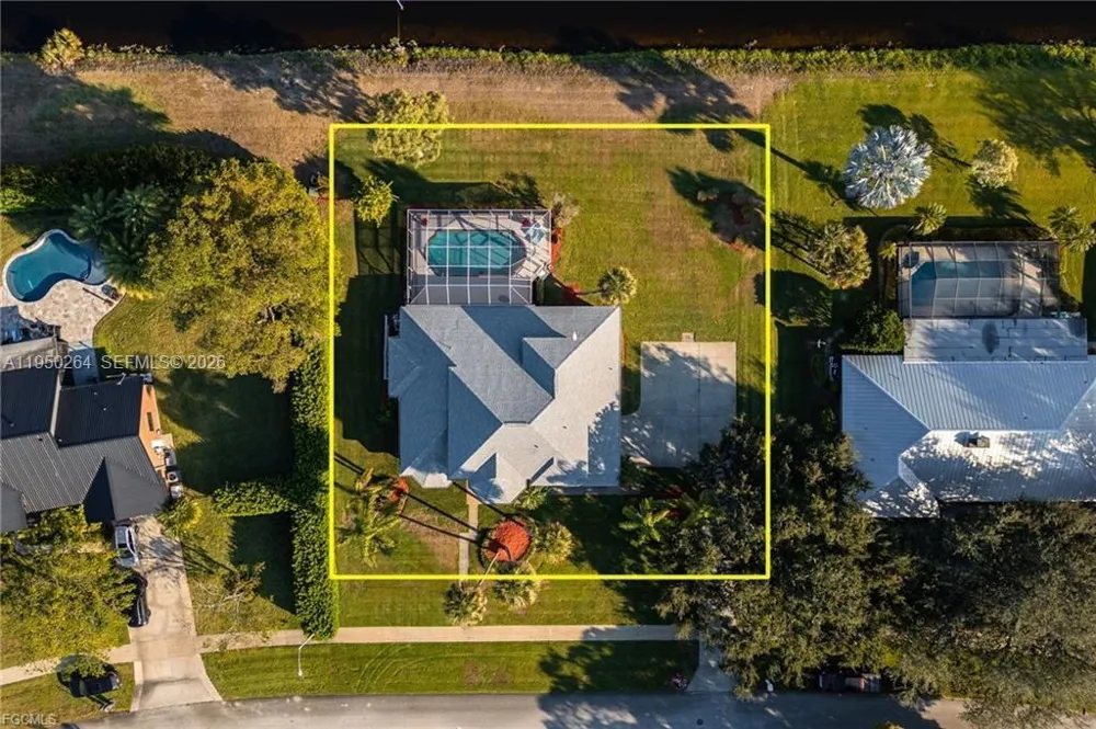 108 Ridgewood Ave Clewiston, FL 33440