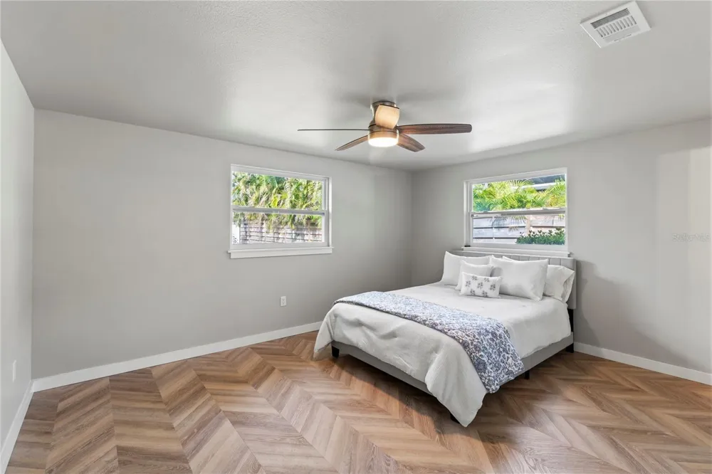510 69TH STREET Holmes Beach, FL 34217