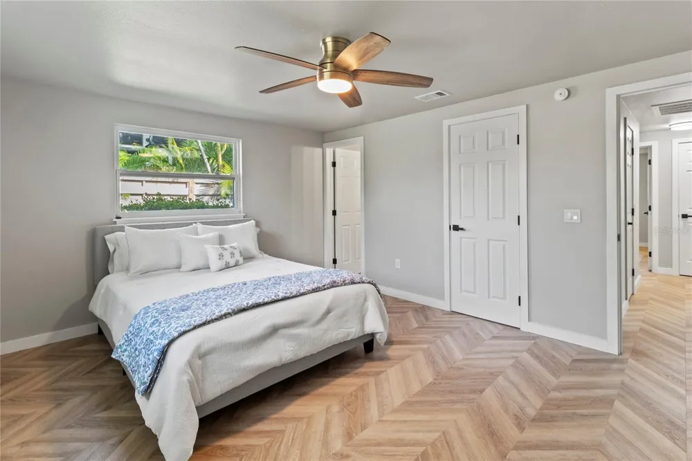 510 69TH STREET Holmes Beach, FL 34217