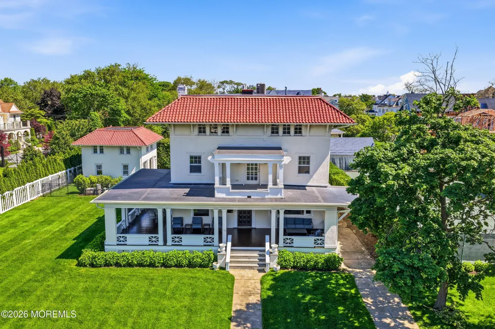 125 Cedar Avenue Allenhurst, NJ 07711