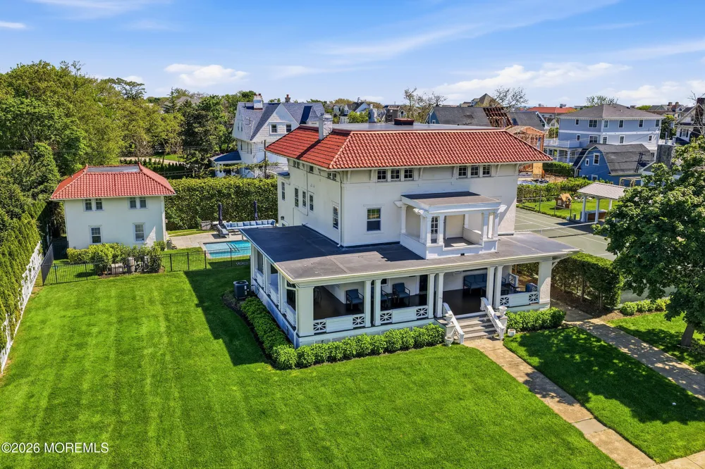 125 Cedar Avenue Allenhurst, NJ 07711