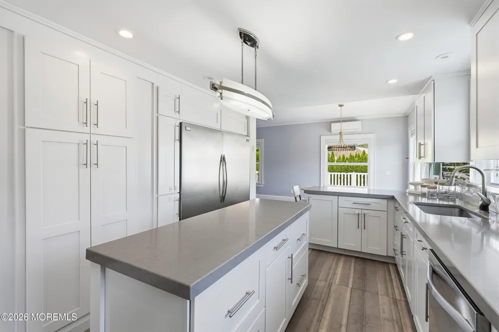 125 Cedar Avenue Allenhurst, NJ 07711
