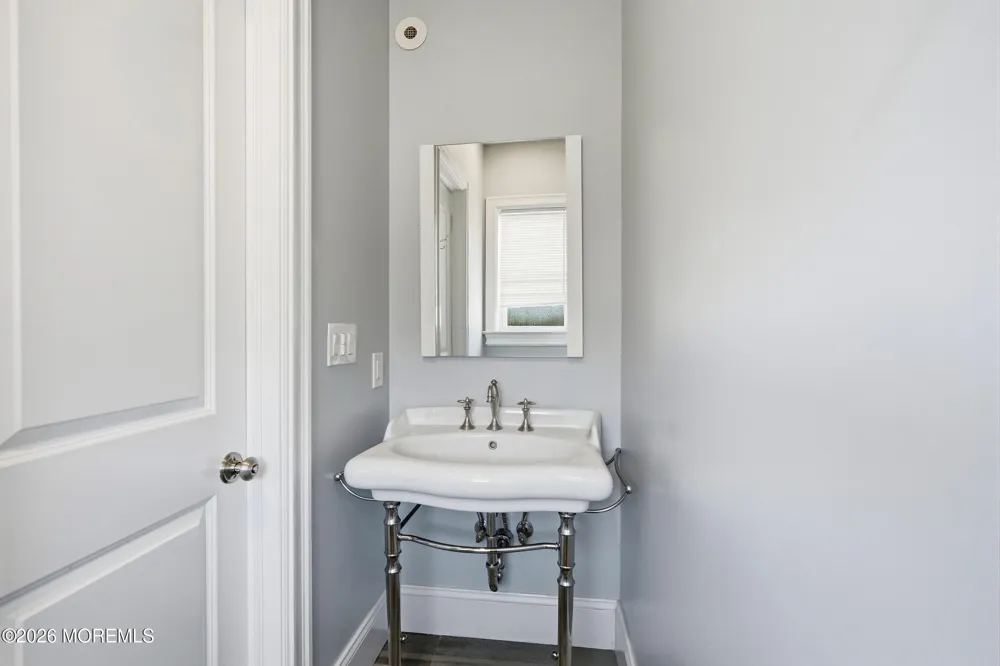 125 Cedar Avenue Allenhurst, NJ 07711