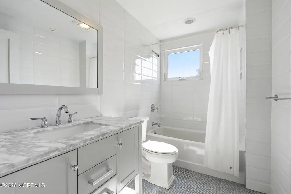 125 Cedar Avenue Allenhurst, NJ 07711