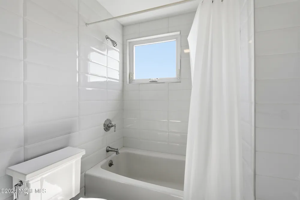 125 Cedar Avenue Allenhurst, NJ 07711