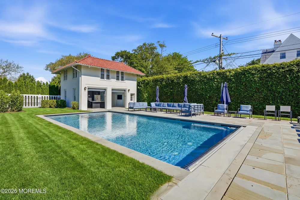 125 Cedar Avenue Allenhurst, NJ 07711