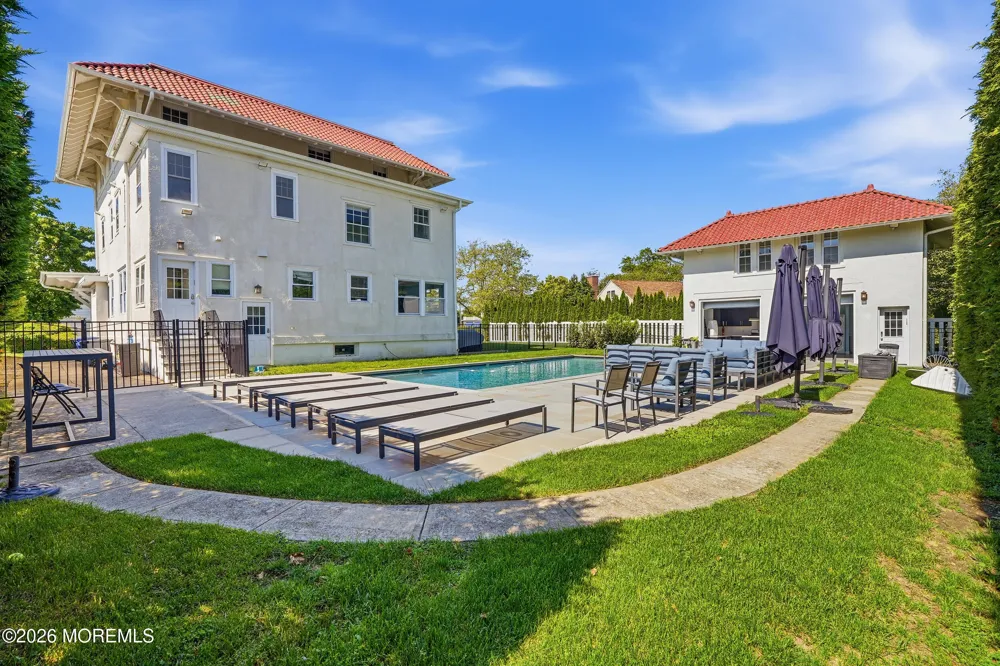 125 Cedar Avenue Allenhurst, NJ 07711