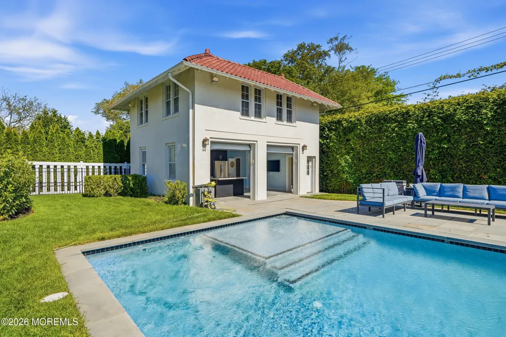 125 Cedar Avenue Allenhurst, NJ 07711
