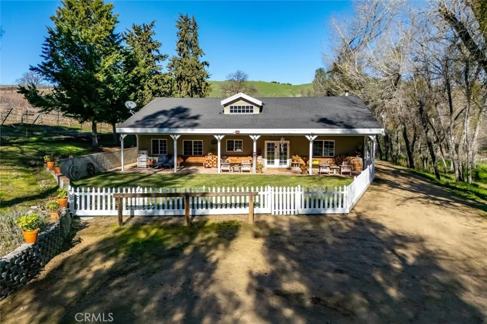 535 Calf Canyon Highway Creston, CA 93432