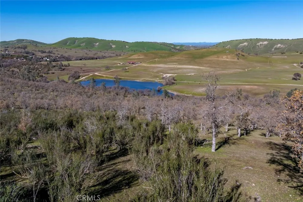 535 Calf Canyon Highway Creston, CA 93432