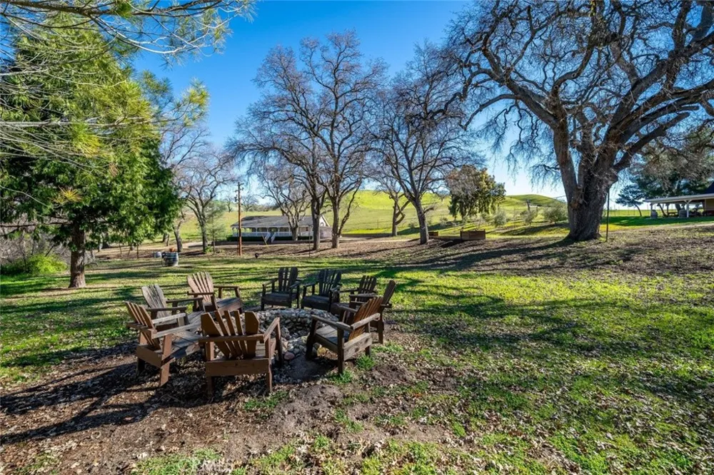 535 Calf Canyon Highway Creston, CA 93432