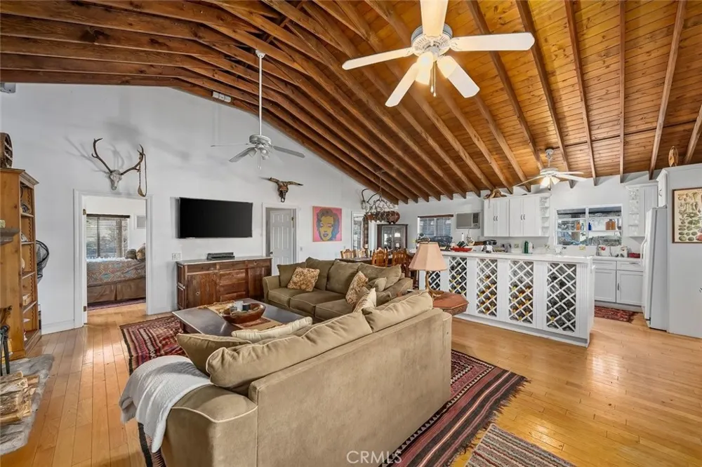 535 Calf Canyon Highway Creston, CA 93432