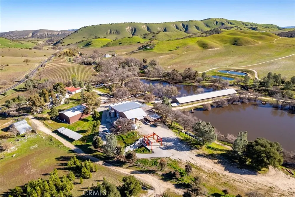 535 Calf Canyon Highway Creston, CA 93432