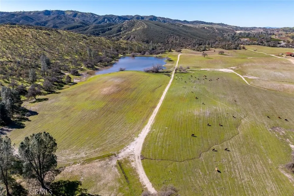 535 Calf Canyon Highway Creston, CA 93432