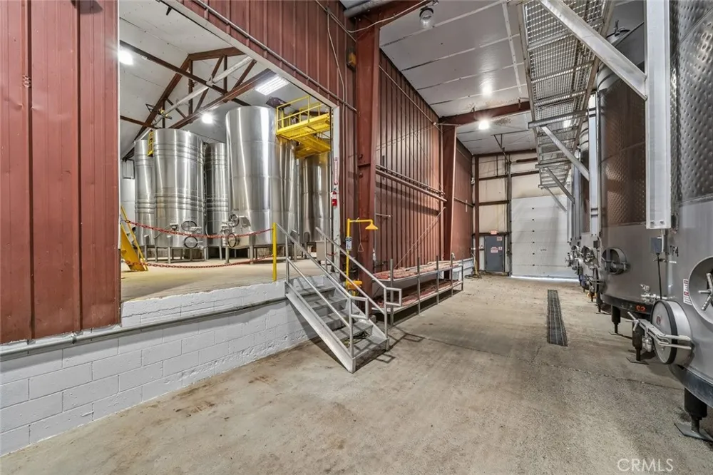 535 Calf Canyon Highway Creston, CA 93432