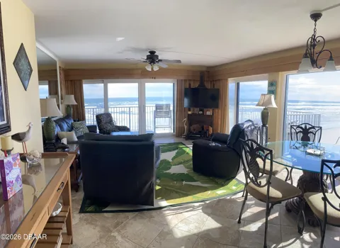 1571 S Atlantic Avenue #309
