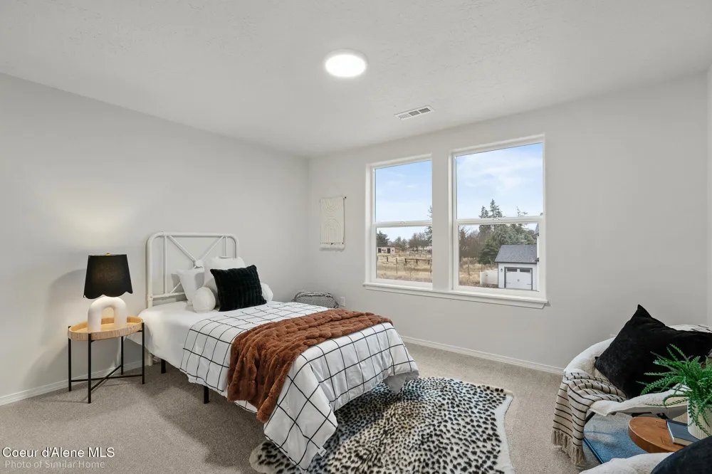 13391 LOVELAND WAY Hayden, ID 83835