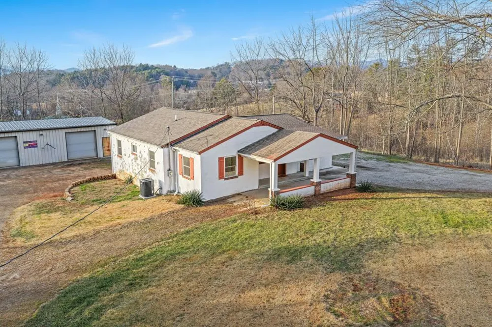 Belleview Road Franklin, NC 28734