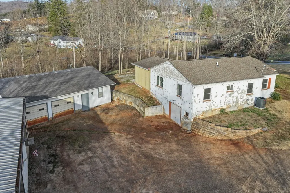 Belleview Road Franklin, NC 28734