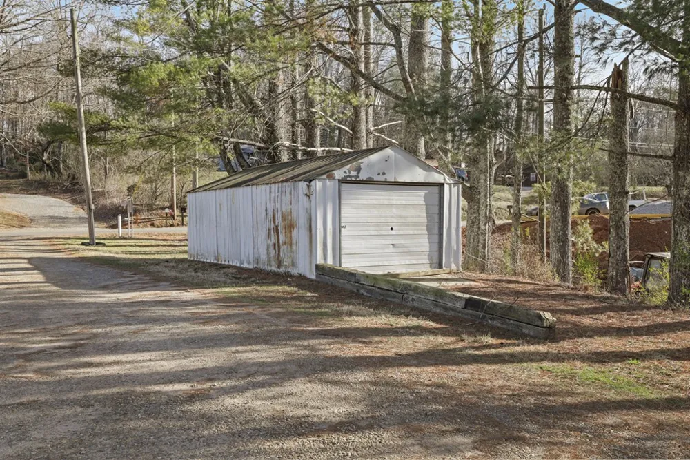 Belleview Road Franklin, NC 28734