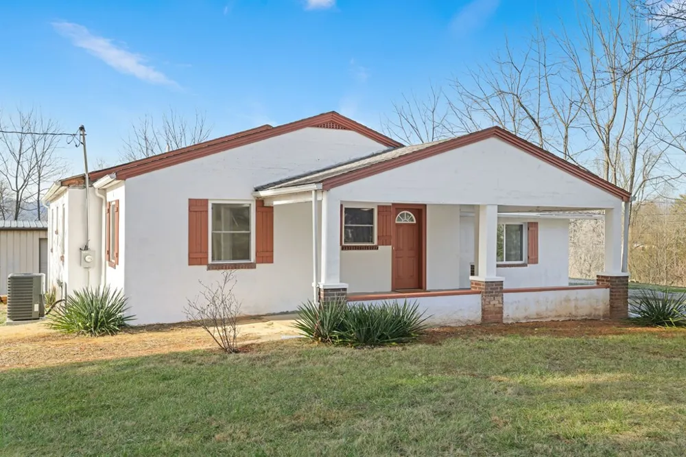 Belleview Road Franklin, NC 28734