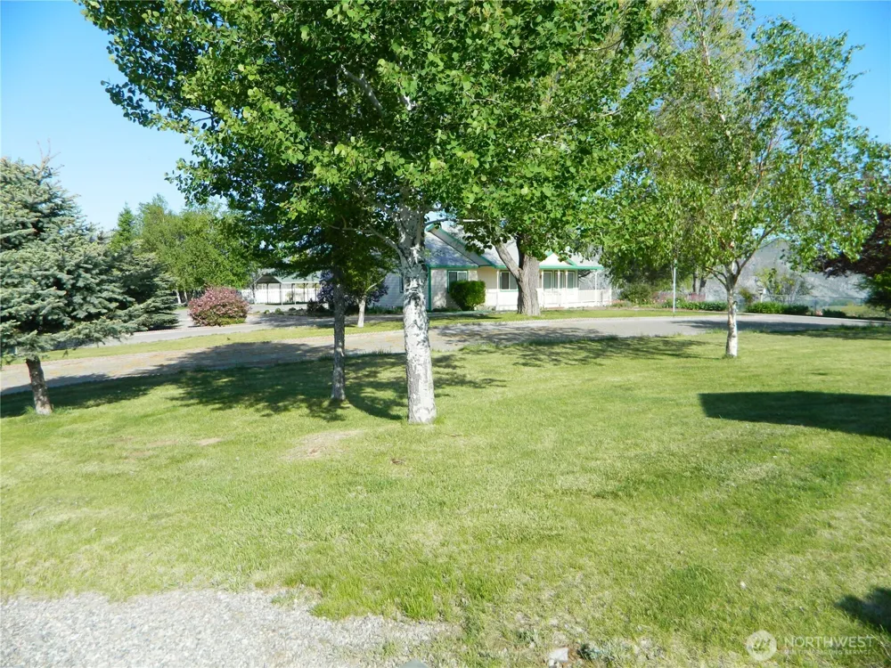 23 Valley View Drive Tonasket, WA 98855