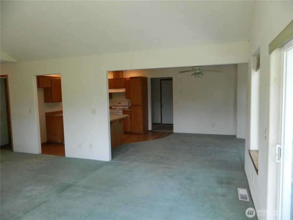 23 Valley View Drive Tonasket, WA 98855