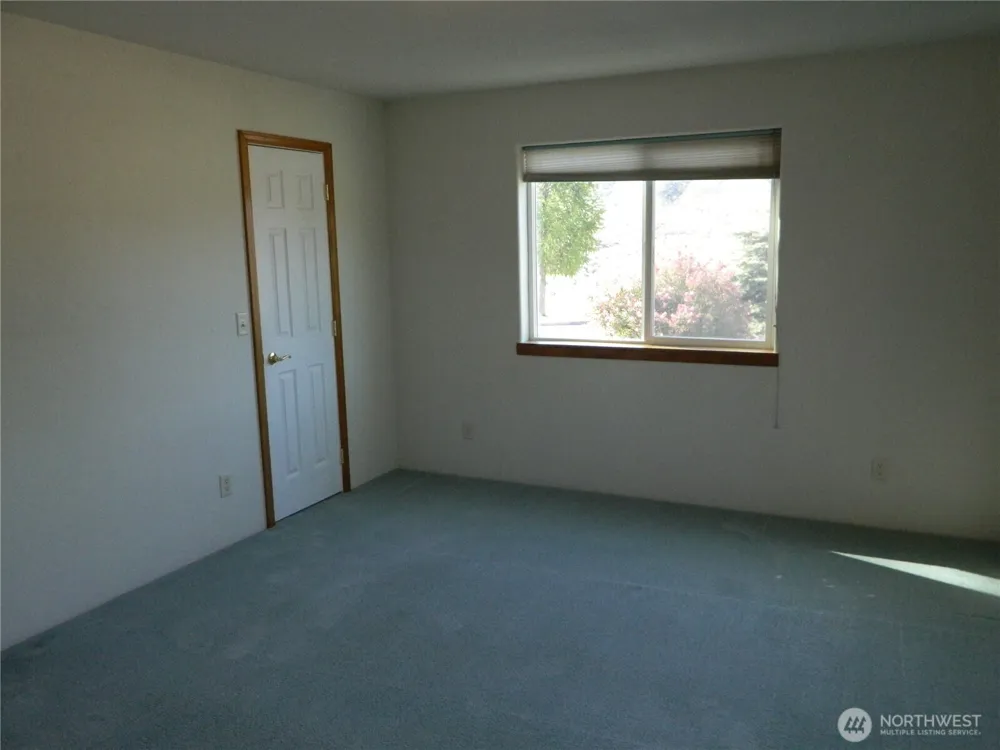 23 Valley View Drive Tonasket, WA 98855