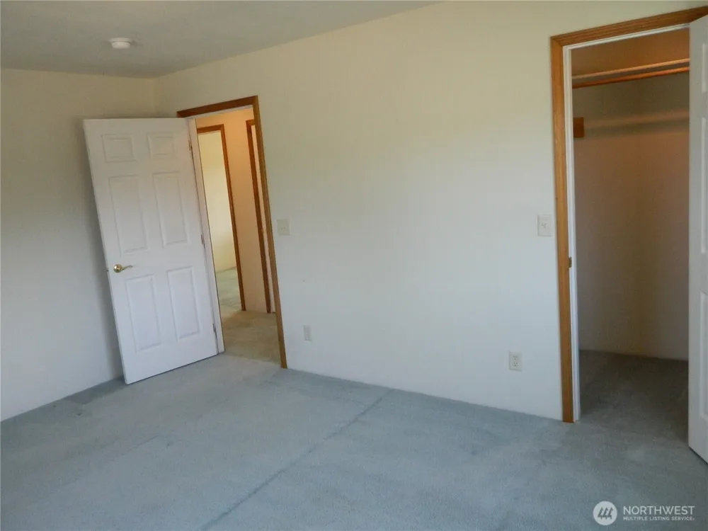 23 Valley View Drive Tonasket, WA 98855